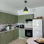 Casa Sea Breeze Apartman *