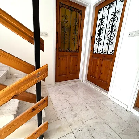 Casa Sea Breeze * 라르나카